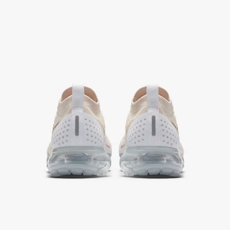 Cream hotsell vapormax flyknit